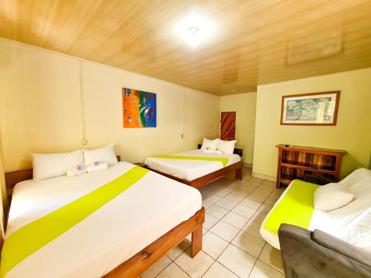 Cabinas Coco Alegre Exterior photo